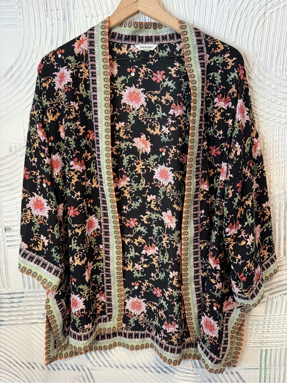 Max Studio Black Kimono with Pink & Green Floral Trim  0611